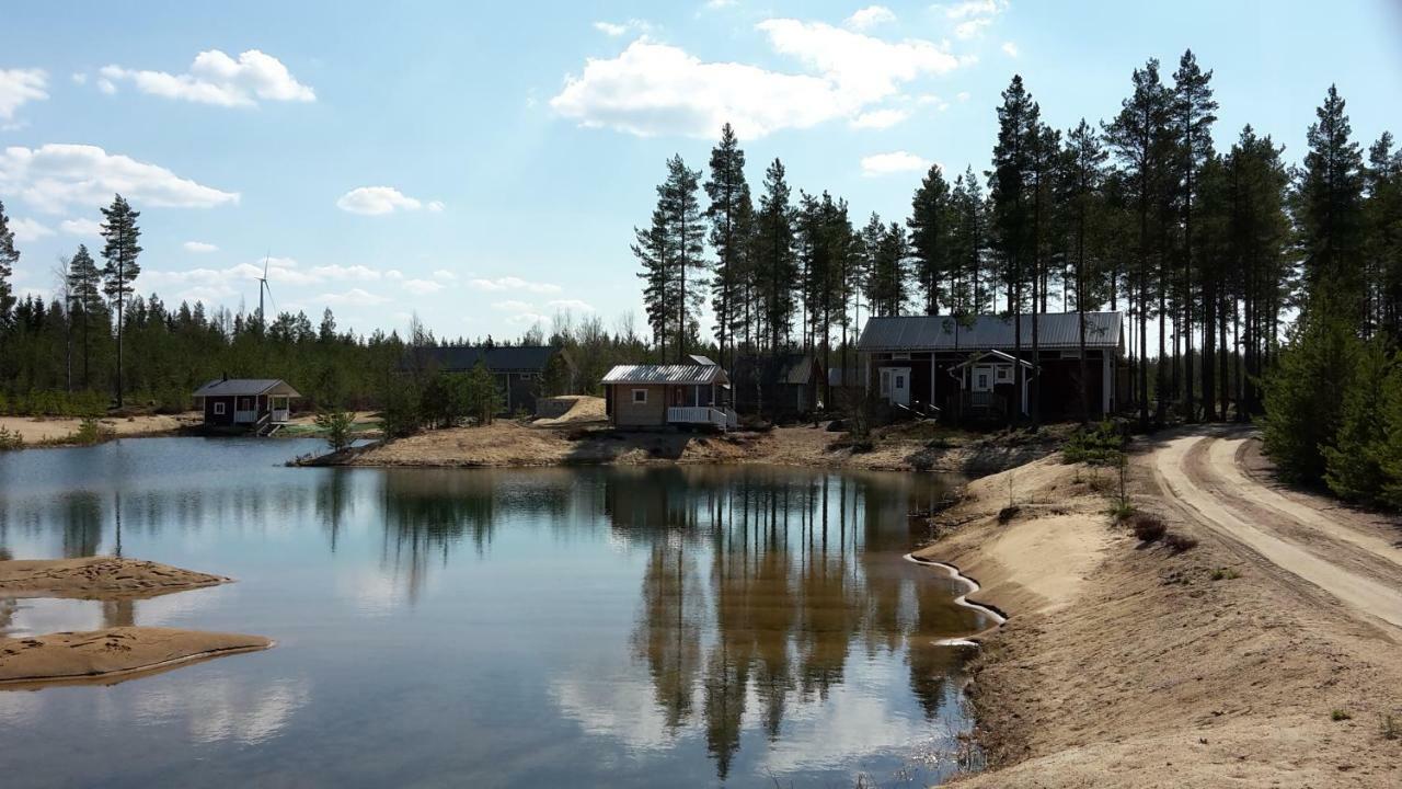 Kauhajoki Ahmalammen Moekkikylaeヴィラ エクステリア 写真