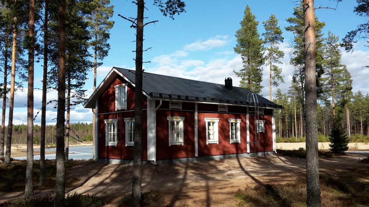 Kauhajoki Ahmalammen Moekkikylaeヴィラ エクステリア 写真